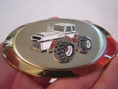 VINTAGE TRACTION KING 2870 TRACTOR BELT BUCKLE – GW-5