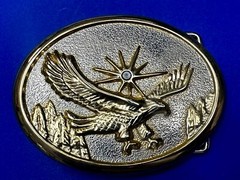 Patriotic American Eagle flying over Mountains w/ starburst Vintage belt buckle