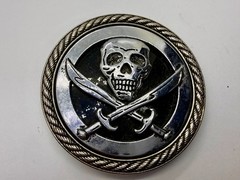 Skull and Crossed Swords Rope Pattern Border Silver Color Round Belt Buckle