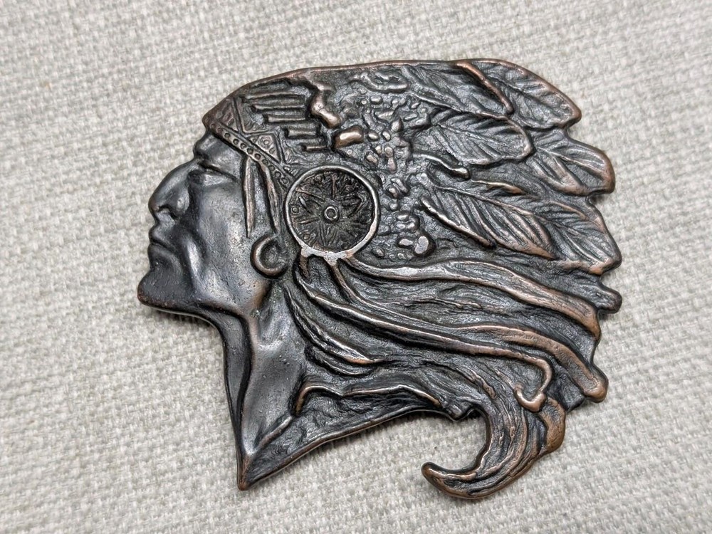 vintage 1970s belt buckle NATIVE AMERICAN southwestern INDIAN CHIEF brass