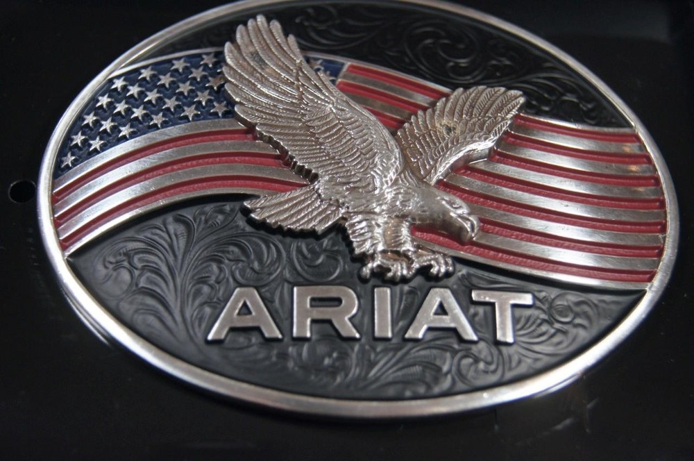 Ariat Western Oval Belt Buckle Eagle and America Flag A37067