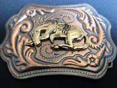 VTG Bowing Horse End Of Trail Copper Tone W Gold Horse Belt Buckle Men&rsquo;s Ornate