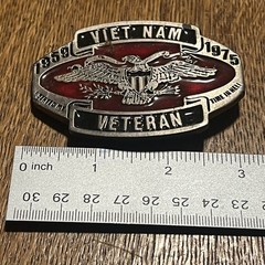 *Missing Pin* Vintage 1959-1975 Vietnam Veteran Belt Buckle Display Project B29