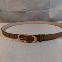 Cole Haan Belt Size M Gold and Black Color 43 in x .5 in
