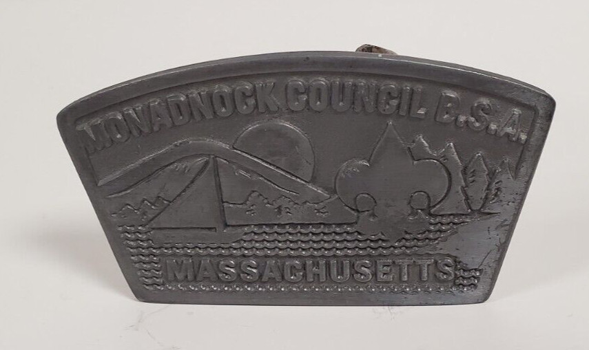 Monadnock Council (Merged 1992) – Massachusetts – BSA Belt Buckle – Hit Line