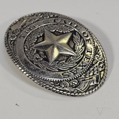 Texas State Seal Silver-Tone and Black Belt Buckle 3 3/4&Prime; x 2 3/4&Prime;