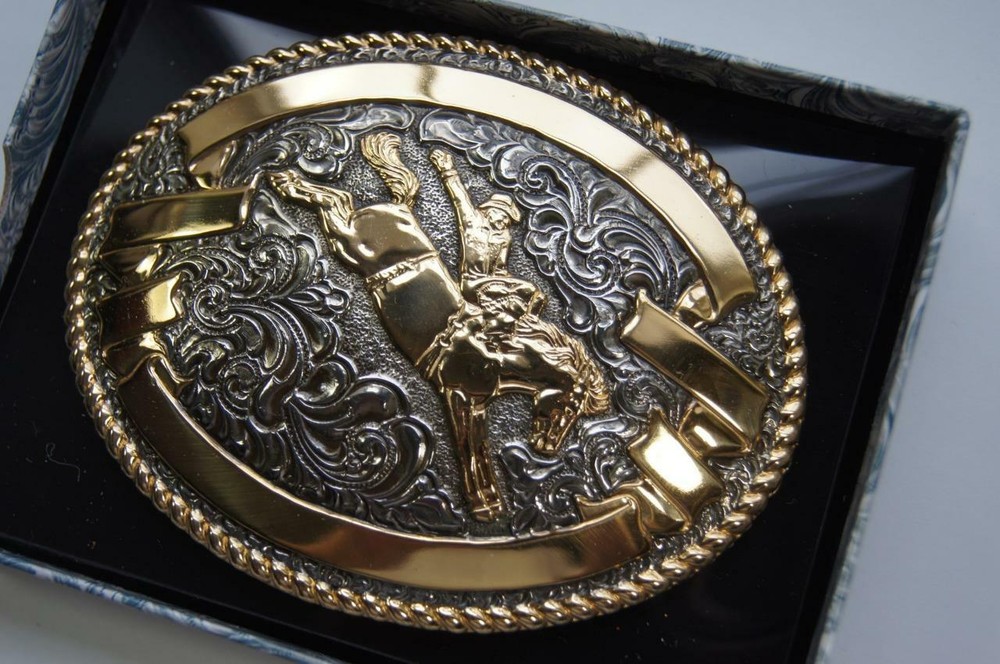 Crumrine Western Bucking Bronco Belt Buckle C02162