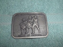 VINTAGE BICENTENNIAL 1776-1976 SPIRIT OF AMERICA METAL BELT BUCKLE