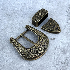 Western 3-Piece Belt Buckle Set Floral Engraved Silver Bronze Cowboy Rodeo Style