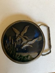 Belt Buckle Vintage 1976 Indiana Metal Craft Ducks Flying Round