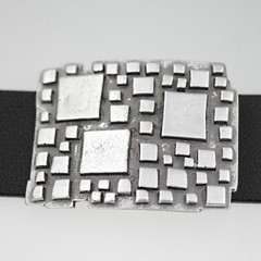 Rose Mother of Pearl Belt Buckle With Square 3D Pattern In Modern Style