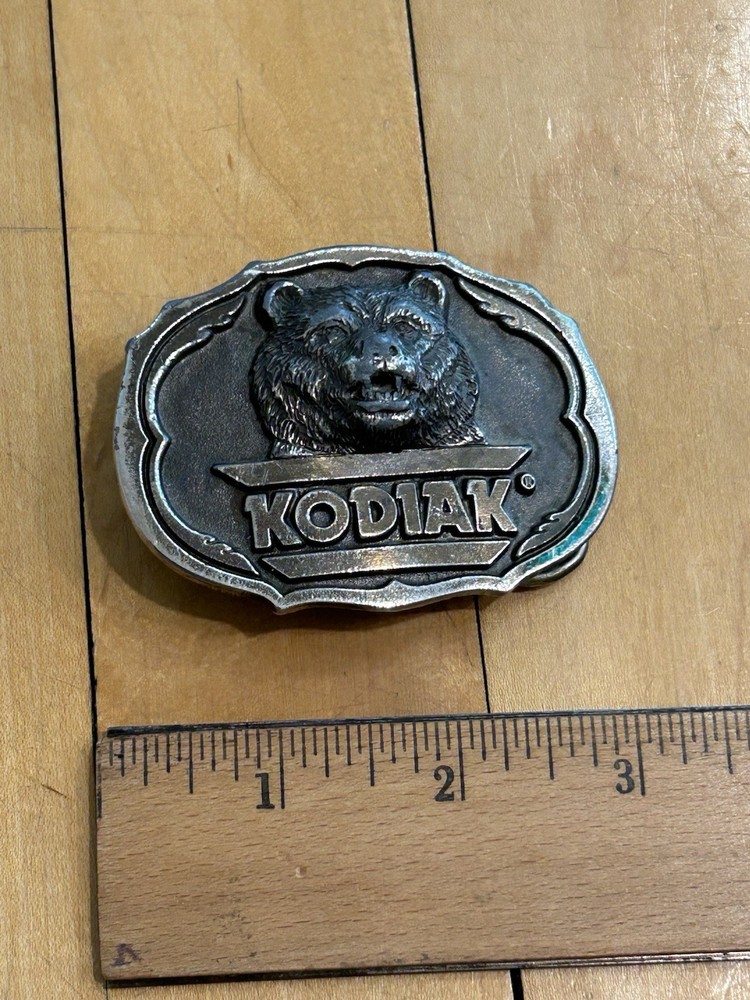 Vintage Great American Buckle Kodiak Smokeless Tobacco Bear Belt Buckle