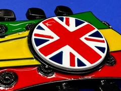 Electric Guitar Tuning Keys Shaped Belt Buckle W/ Uk Flag Union Jack Spinner