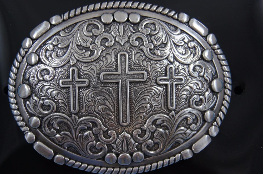 Nocona Western silver tone Belt Buckle Oval Rope Edge 3 Cross Scrolling 37980