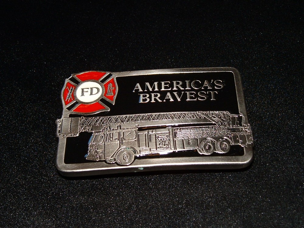 AMERICA&rsquo;S BRAVEST FIRETRUCK LADDER TRUCK FIREFIGHTER SHIELD BELT BUCKLE