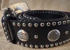 Harley-Davidson Women&rsquo;s Belt Buckle Rhinestones 2009