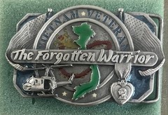 Forgotten Warrior VIETNAM VETERAN Belt Buckle Nice Colors 1988 ~ Never Worn NEW