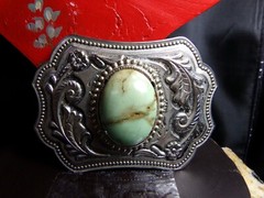 Men&rsquo;s Belt Buckle Silver Tone with Green Stone Measure 3&Prime; X 2&Prime; fits 1 1/2&Prime; Belt