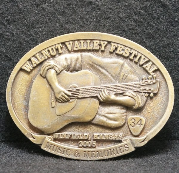 WJ15157 VINTAGE 2005 **WALNUT VALLEY FESTIVAL** BLUEGRASS MUSIC MENS BELT BUCKLE
