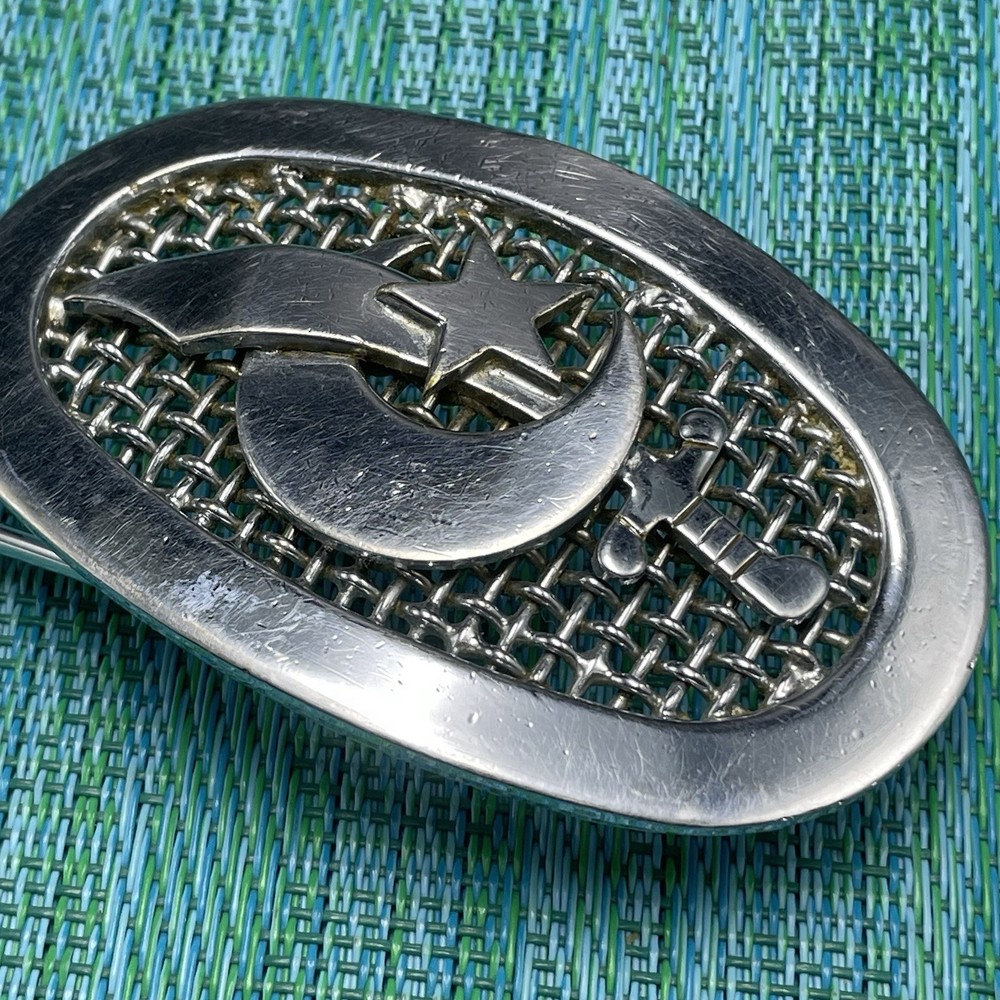 Vtg Shriners Belt Buckle Silver Tone Mesh Backdrop – Sword Moon Stars – Oval
