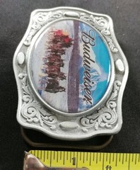 BUDWEISER BEER DRAFT HORSES SLEIGH COLORED PICTURE LICENSED BELT BUCKLE 2006