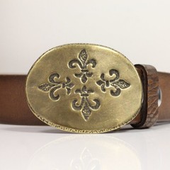 Fleur de Lys Quartet Belt Buckle in Antique Brass – Decorative Metal Buckle