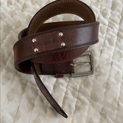 Columbia Vintage Dark Brown Leather Men&rsquo;s Belt with Silver 2&Prime; Buckle Size 38
