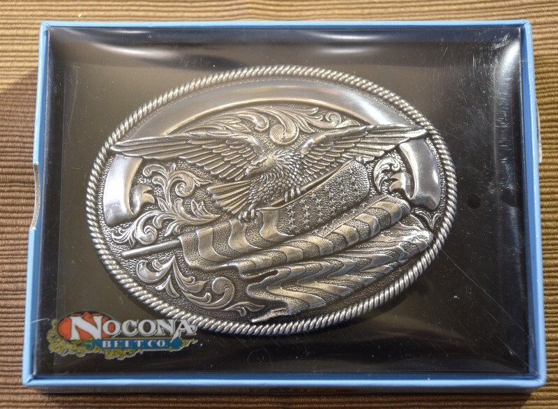 Nocona Western Mens American Eagle God Bless America Flag New in Box 4&Prime;x3&Prime; Oval