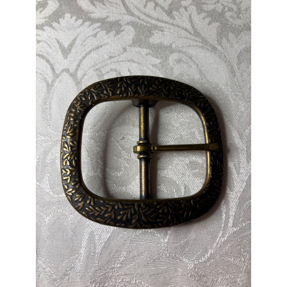 Vintage Burgos Brass Belt Buckle Etched Leaf Botanical Pattern 976 Antiqued Gold