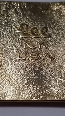 VINTAGE LEE NY BELT BUCKLE WITH BOAT GOLDTONE .MADE IN U.S.A. SIGNED
