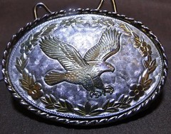 Belt Buckle – Flying Eagle in Flower Wreath – W USA – 2.5 »x1.75 » – 1B