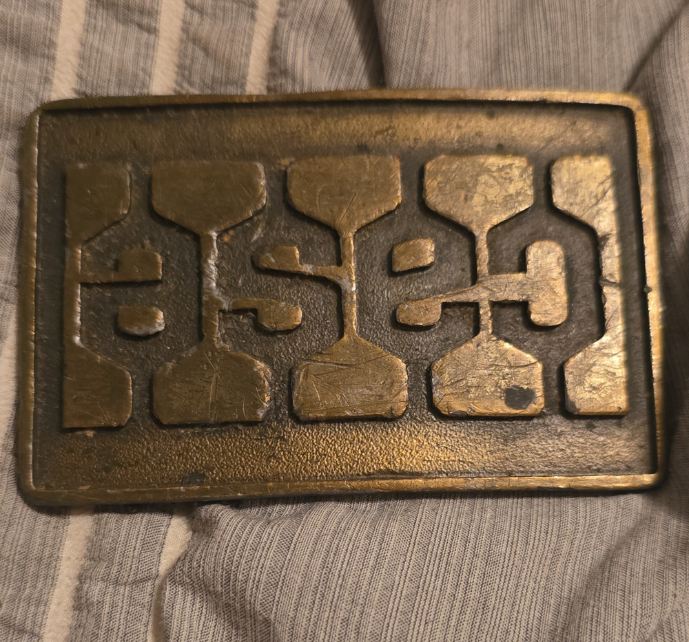 Men&rsquo;s Gold/Bronze Tone Metal Frame Belt Buckle Rectangular Logo Design
