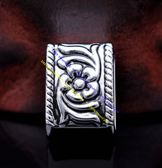 Western Style Engraved and Silver Plated Decorative Belt Buckle Fits 20mm Strap