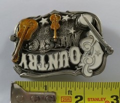 COUNTRY MUSIC STARS BANJO GUITAR FIDDLE BELT BUCKLE MADE IN CANADA