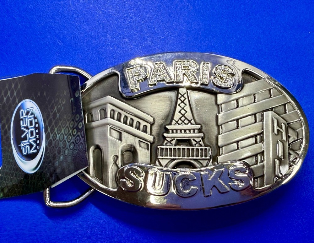 Paris Sucks! Blue Moon Creations Silver Tone Funny Tourist Gift Belt Buckle
