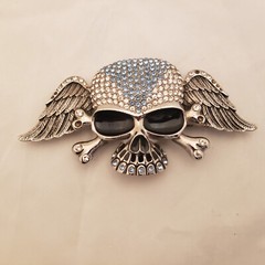 Blue Crystal Rhinestone Skull Chrome Belt Buckle – See Description