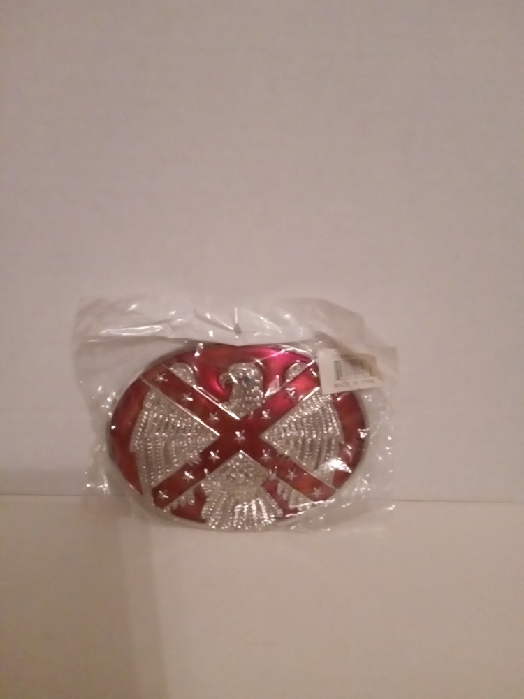 belt buckle