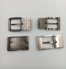 Lot of 4 Mens Assorted Designer Brands Chrome Metal Silver Belt Buckles