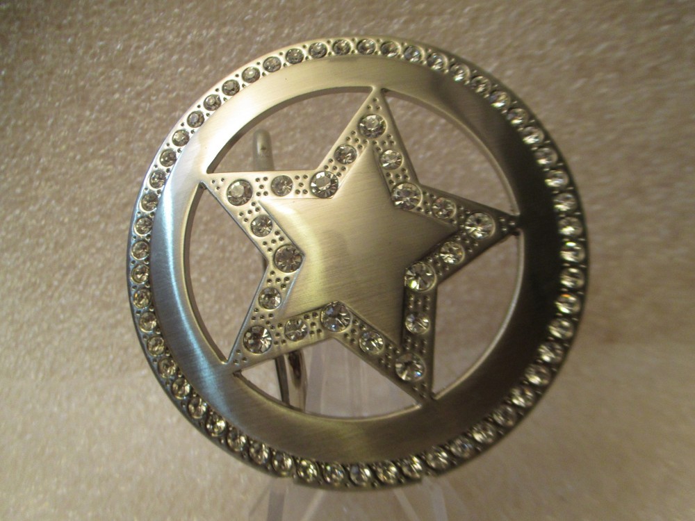 NEW POLISHED METAL RHINESTONE ICED OUT STAR BELT BUCKLE 2 5/8&Prime; VIC-THOR1