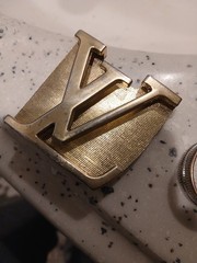 Louis Vuitton LV Logo Gold Metal Interchangeable Men&rsquo;s Belt Buckle Fits 1.5in