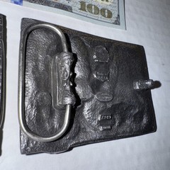 Vintage Military Belt Buckle Vietnam 101ST airborne 1st Cav. New Old Stock ￼