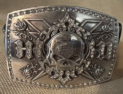 Harley-Davidson Women&rsquo;s Belt Buckle Rhinestones 2009