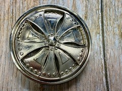 Round Sports Car Truck Rim Tire Spinner Moving Wheel Silver Color Belt Buckle