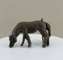 Sculptural Grazing Horse Belt Buckle Equestrian Bronze Tone