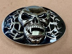 Creepy Flaming Vampire Skull with Fang Gothic Punk Pre Loved Belt Buckle