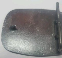 Belt Buckle – Guitar Tuning Head – RJ – 3 »x2.25 » Cream & Burgundy Pewter TNN