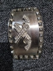 Great/Fun/Fashionable Belt Buckle Cross Guns Rhinestone Flare Silvertone Western