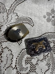 Set of 2 Metal Western Belt Buckles for Men – Cross Revolver And Saddle Design