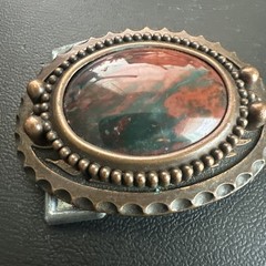 vtg ornate oval belt buckle With polished red & Green Center stone Agate?