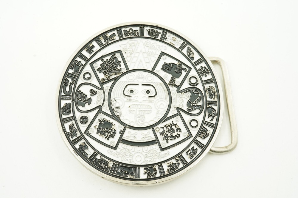 Aztec Mayan Calendar Black/White Round Metal Fashion Belt Buckle